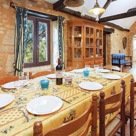 Quaint Holiday In Saint-cirq-madelon With Pool *