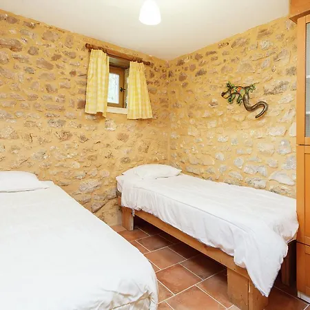 Quaint Holiday In Saint-cirq-madelon With Pool