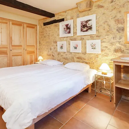 Ferienhaus Quaint Holiday In Saint-cirq-madelon With Pool Milhac