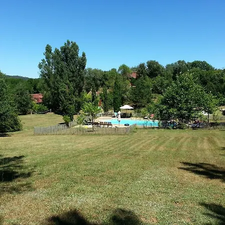 Quaint Holiday In Saint-cirq-madelon With Pool * Milhac